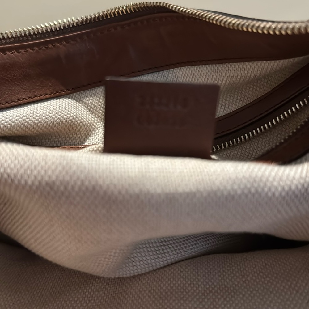 Gucci - Picture 5 of 6